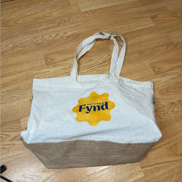 Fynd Nature's Cream and Tan Tote Bag - Picture 3 of 6